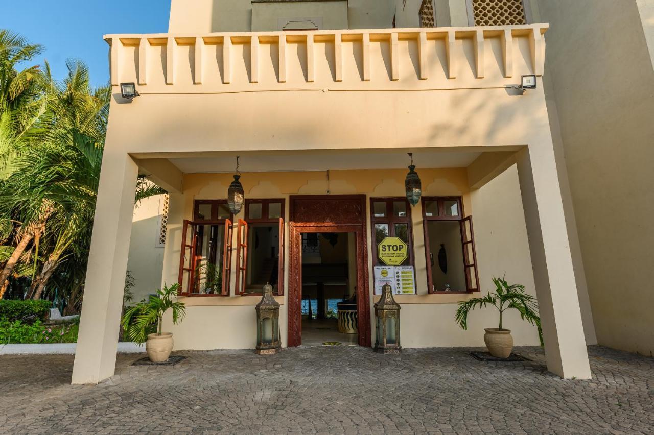 Cocoa Boutique Hotel - Your Kenyan Beachfront Bliss Mombasa Exterior foto